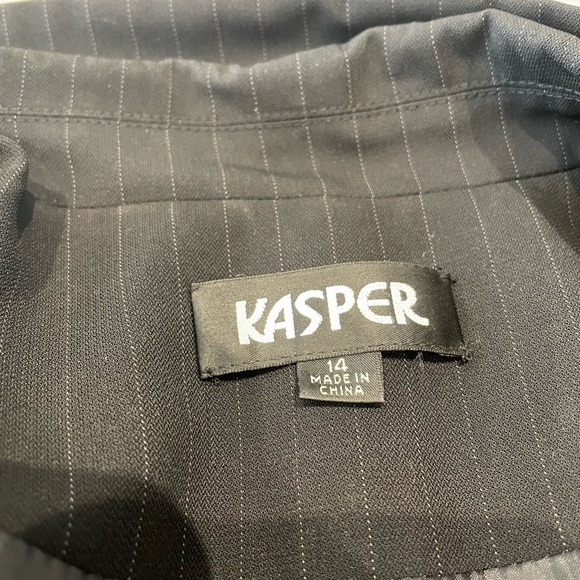 Kasper pin striped black jacket - Picture 5 of 5